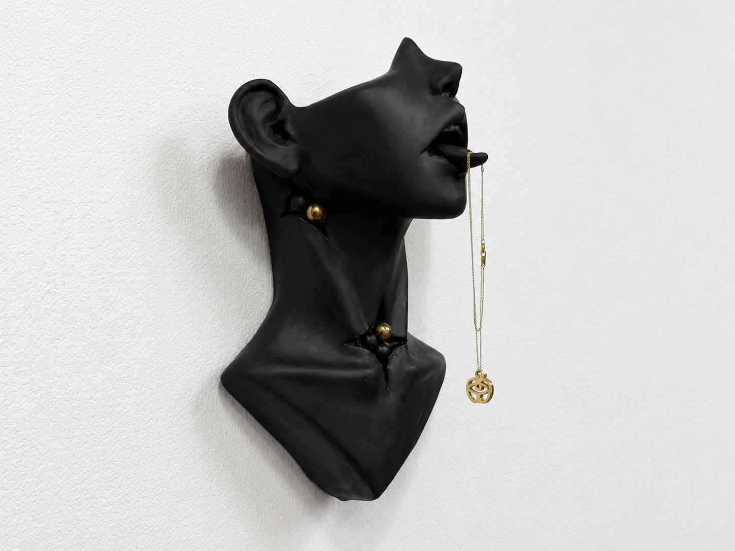 【受注生産】<br>BALL-JEWELLED RELIEF